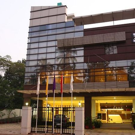 Hotel Monarch Calicut Eksteriør billede