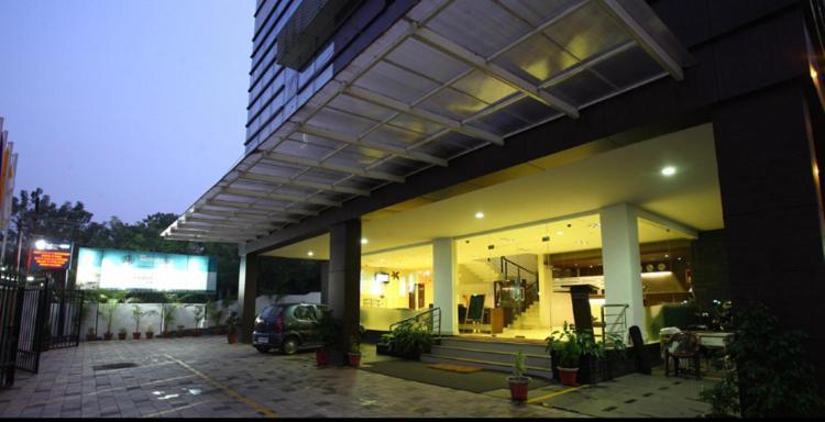 Hotel Monarch Calicut Eksteriør billede